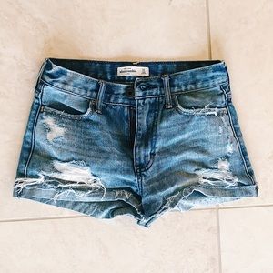 Abercrombie kids jean short — size 14